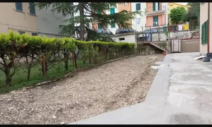 Rexer-Sassoferrato-Vendesi-Villetta-in-Via-Donato-Bramante-a-SASSOFERRATO-AN-Terrazzo