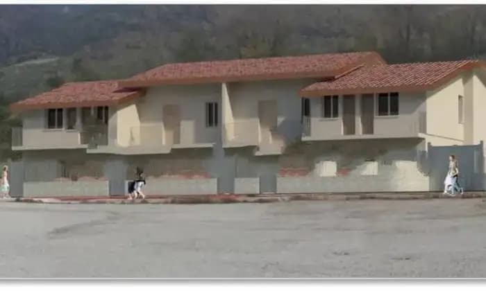 Rexer-Faicchio-Vendesi-Villa-a-schiera-via-Fontana-Vecchia-Faicchio-Garage