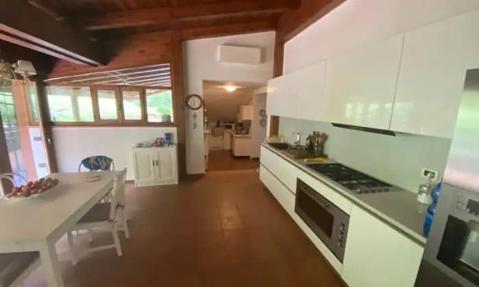 Rexer-Genga-Casa-in-vendita-in-frazione-Palombare-a-Genga-CUCINA