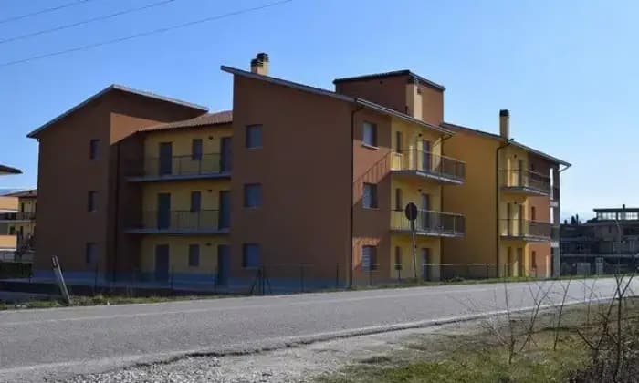 Rexer-Castel-Ritaldi-Vendesi-appartamento-in-Via-Luigi-Einaudi-a-CASTEL-RITALDI-PG-Terrazzo