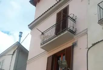 Rexer-Fara-San-Martino-Vendesi-appartamento-via-Casimiro-Gentile-Fara-San-Martino-Balcone