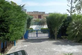 Rexer-Melendugno-Vendesi-Villino-bifamiliare-in-residence-con-piscina-a-MELENDUGNO-Terrazzo