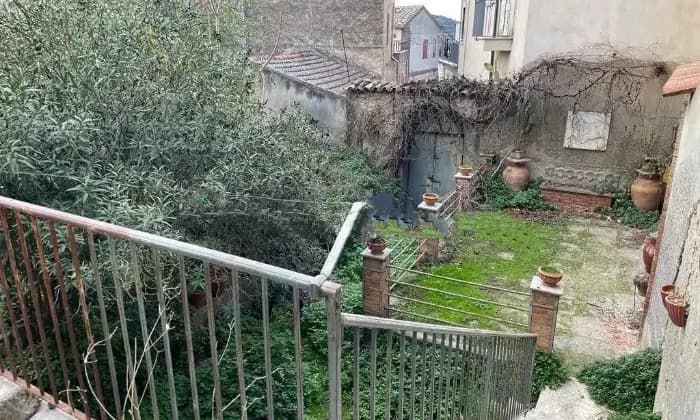 Rexer-Agira-Villa-unifamiliare-in-vendita-in-via-Vittorio-Emanuele-Agira-Terrazzo