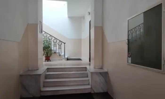 Rexer-Sulmona-Appartamento-con-due-camere-da-letto-camino-balcone-cantina-Altro