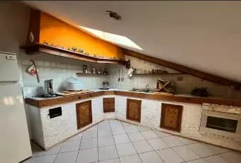 Rexer-Pordenone-Bifamiliare-divisa-in-due-appartamenti-Cucina