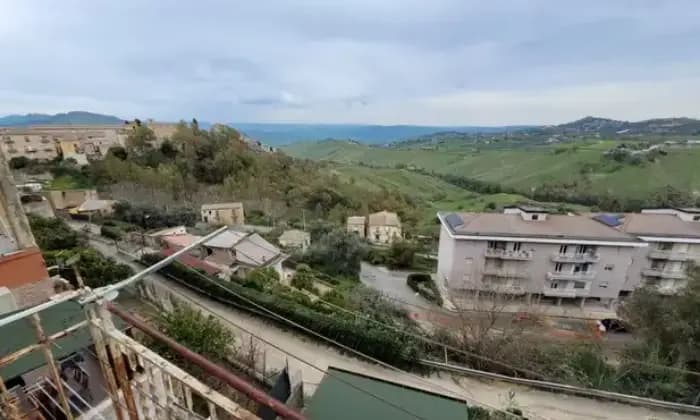 Rexer-Caltanissetta-Quadrilocale-in-Viale-Amedeo-Giardino