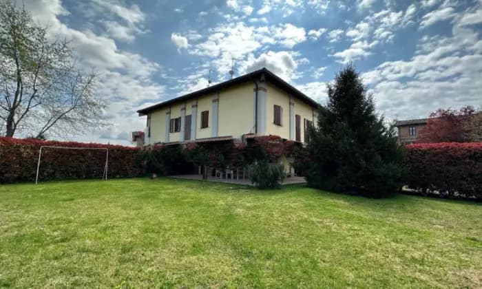 Rexer-Castelfranco-Emilia-Villa-in-vendita-a-Castelfranco-Emilia-Giardino