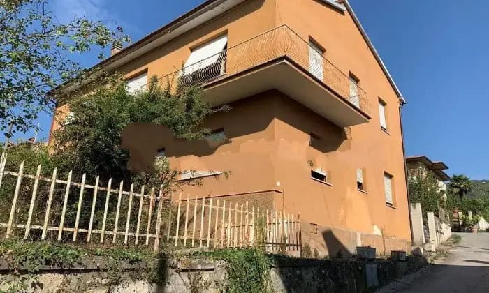 Rexer-Cortona-Vendesi-Villa-unifamiliare-via-Pietro-da-Cortona-Mercatale-Cortona-Terrazzo
