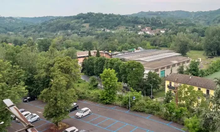 Rexer-Acqui-Terme-Immobiliare-con-meravigliosa-vista-sulle-colline-ovadesi-Giardino