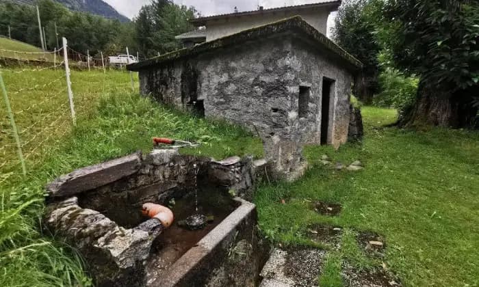 Rexer-Malonno-Chalet-in-vendita-in-via-Zazza-a-Malonno-Terrazzo