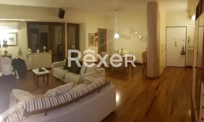 Rexer-Ascoli-Piceno-Vendesi-appartamento-ad-Ascoli-Piceno-AP-Salone