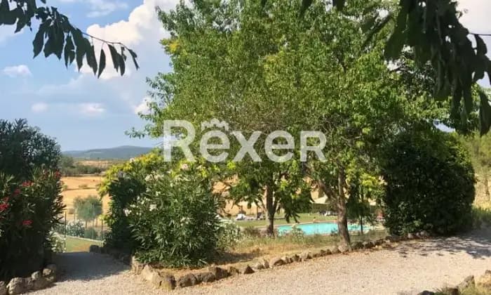 Rexer-Asciano-COTTAGE-HOUSE-situata-in-un-borgo-esclusivo-vendesi-mq-Terrazzo