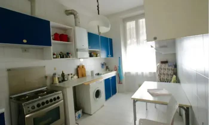 Rexer-La-Spezia-Appartamento-in-vendita-in-via-XX-Settembre-a-La-Spezia-Cucina