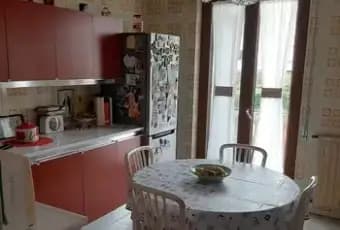 Rexer-Montesarchio-Appartamento-in-parco-privato-al-centro-Cucina