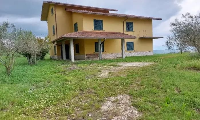 Rexer-Busso-Busso-villa-di-recente-costruzione-con-terreno-Campobasso-Terrazzo