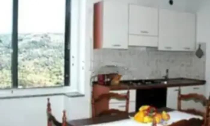 Rexer-Dolcedo-Appartamento-in-vendita-in-via-Ruffini-Dolcedo-Cucina