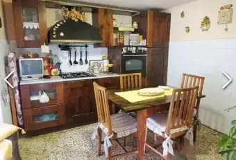 Rexer-Zeri-Casa-indipendente-in-Localit-Coloretta-a-Zeri-Cucina