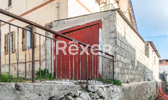 Rexer-Ricadi-Spazioso-appartamento-indipendente-a-piano-terra-ESTERNO