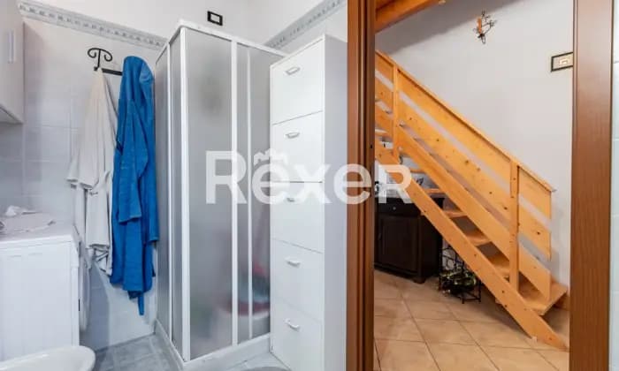 Rexer-Roncola-Appartamento-accogliente-con-vista-sulla-vallata-BAGNO