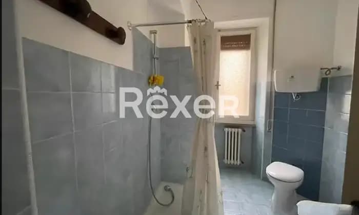 Rexer-Gubbio-Vendesi-appartamento-in-Via-Piave-a-GUBBIO-PG-Bagno