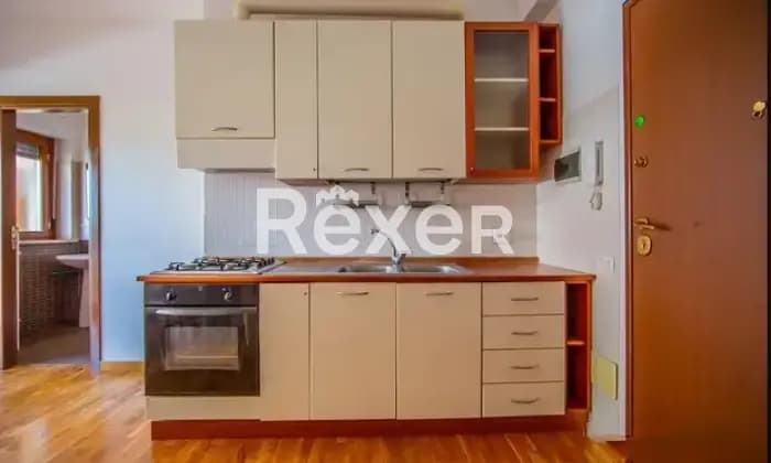 Rexer-Aprilia-Aprilia-bilocale-di-recente-costruzione-Cucina
