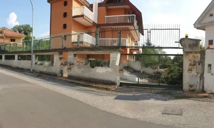 Rexer-Lamezia-Terme-Villa-unifamiliare-via-Concetta-Floro-Magol-Lamezia-Terme-Giardino