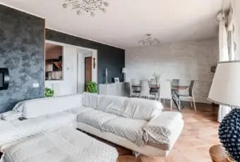 Rexer-Messina-Appartamento-trilocale-in-vendita-a-Messina-ME-SALONE