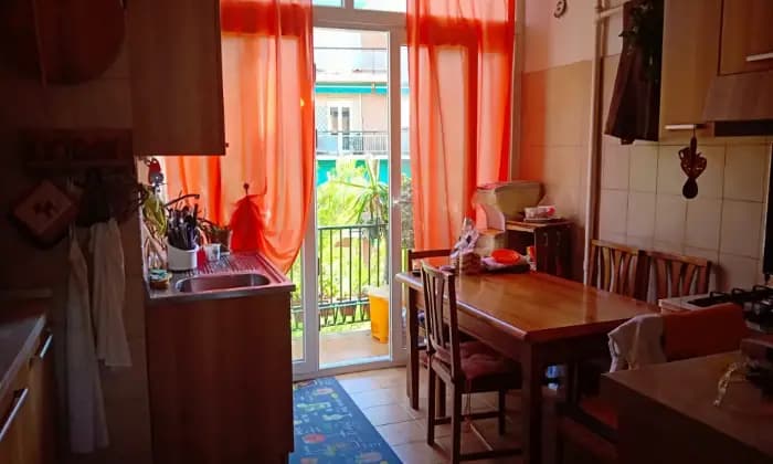 Rexer-Ancona-Vendesi-appartamento-vista-panoramica-eccellente-Cucina