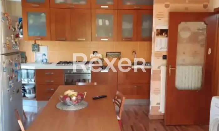 Rexer-Cappelle-sul-Tavo-Appartamento-quadrilocale-in-vendita-a-Cappelle-sul-Tavo-PE-Cucina