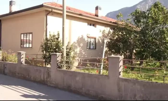 Rexer-Gemona-del-Friuli-Casa-singola-in-vendita-a-Gemona-del-Fruili-Terrazzo