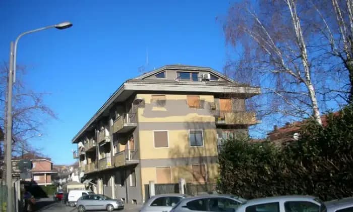 Rexer-Cuneo-Monolocale-in-vendita-in-via-roburent-Giardino