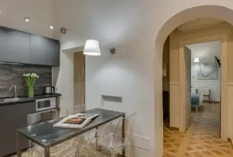Rexer-Roma-Appartamento-con-camera-da-letto-Cucina