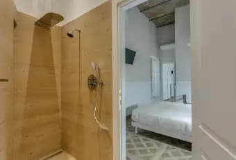 Rexer-Roma-Appartamento-con-camera-da-letto-Bagno