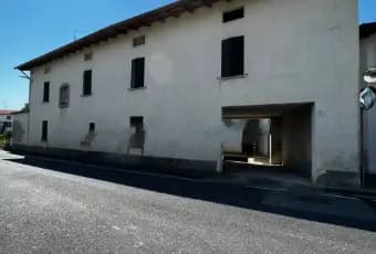 Rexer-Povoletto-Vendesi-casa-indipendente-in-Via-Ippolito-NievoRavosa-MagredisPovoletto-Garage