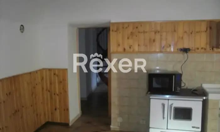 Rexer-Valle-San-Nicolao-Casa-in-vendita-a-Valle-San-Nicolao-Cucina
