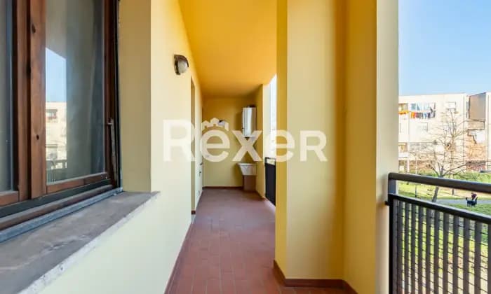 Rexer-Scandicci-Ampio-e-luminoso-appartamento-con-terrazzo-BALCONI