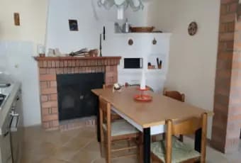 Rexer-Castelpetroso-Castelpetroso-IS-vendesi-casa-indipendente-su-lati-Cucina