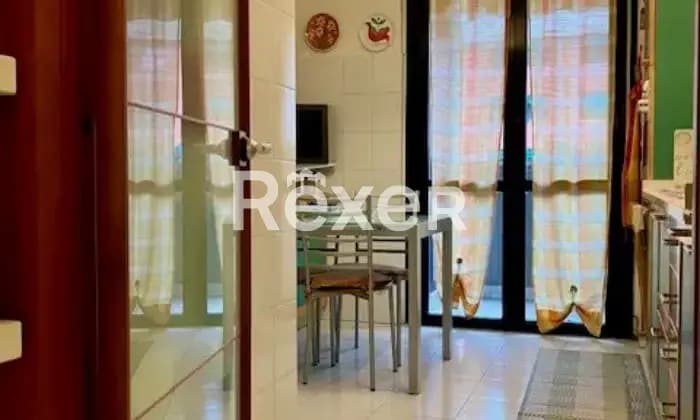 Rexer-Settimo-Milanese-Vendesi-panoramico-e-luminoso-appartamento-con-bagni-Cucina