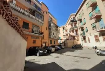 Rexer-Messina-Vendesi-appartamento-Viale-Gazzi-Messina-vicino-Policlinico-e-svincolo-autostradale-Terrazzo
