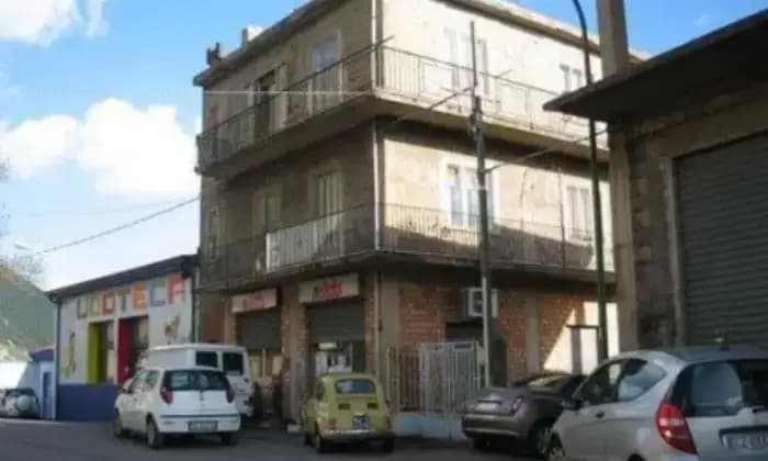 Rexer-Arzana-Casa-in-vendita-in-via-Monsignor-Virgilio-ad-Arzana-Garage