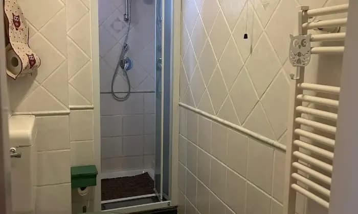 Rexer-Vernante-Casa-indipendente-in-vendita-a-vicolo-Dalmasso-Vernante-Bagno