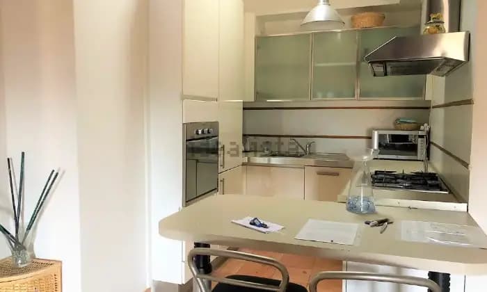 Rexer-Deruta-Splendido-appartamento-in-palazzo-storico-del-centro-di-Deruta-Cucina