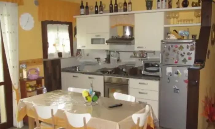 Rexer-Pieve-a-Nievole-Appartamento-in-vendita-in-via-della-LibertaPieve-a-Nievole-Cucina