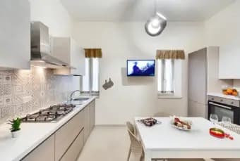 Rexer-Siracusa-Vendo-appartamento-zona-Ortigia-Siracusa-mq-ristrutturato-Cucina
