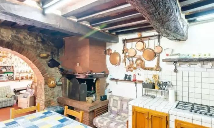 Rexer-Cortona-Terratetto-unifamiliare-via-Giuseppe-Garibaldi-a-Cortona-Cucina