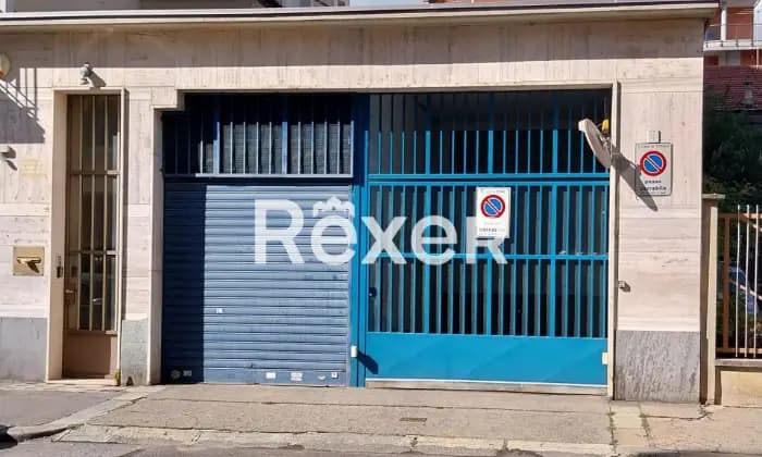 Rexer-Torino-Box-auto-doppio-con-serranda-automatizzata-Terrazzo