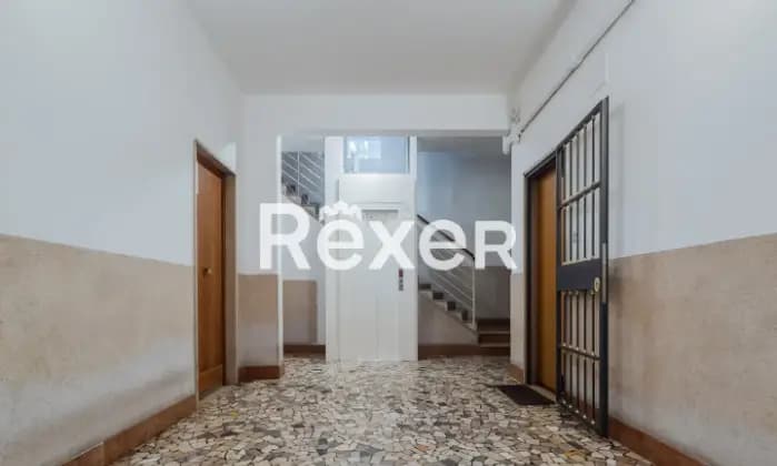 Rexer-Bologna-Appartamento-di-mq-con-giardino-di-mq-e-cantina-Altro