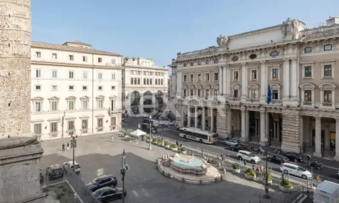 Rexer-Roma-Piazza-Colonna-Appartamento-di-alta-rappresentanza-in-Palazzo-storico-Terrazzo