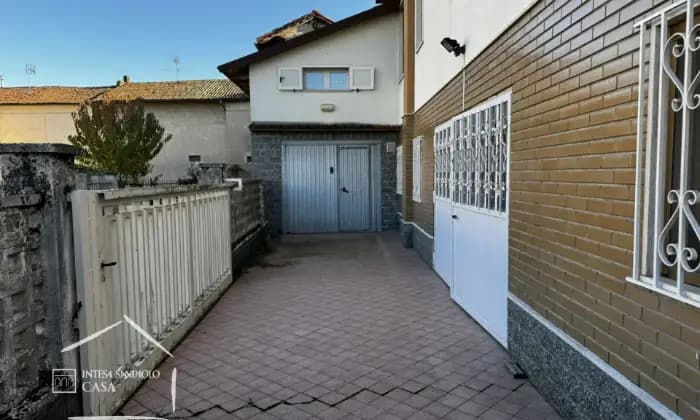 Rexer-Alessandria-Casa-indipendente-con-area-esterna-e-garage-Altro