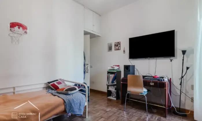 Rexer-Roma-Appartamento-mq-con-cantina-e-posto-auto-Altro